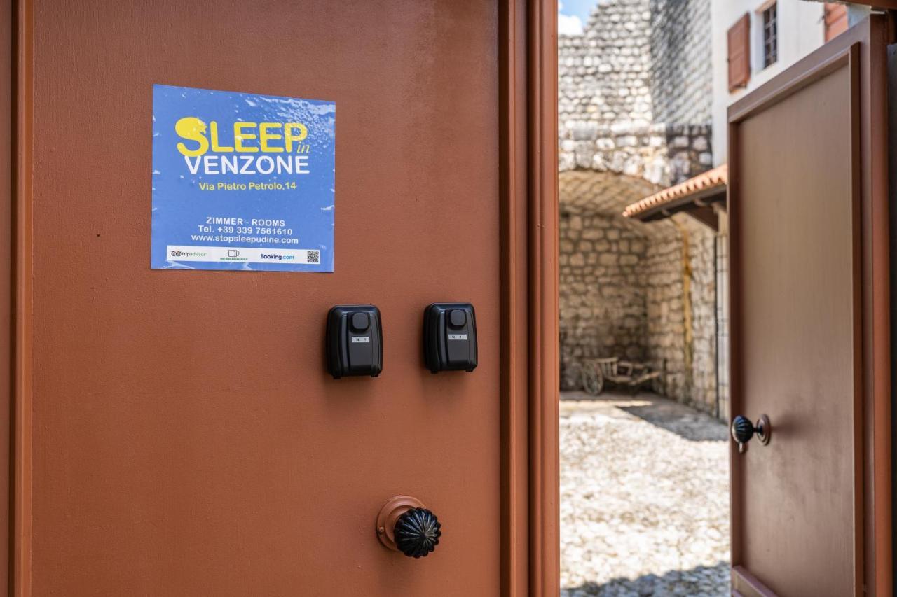 Sleep In Venzone Hotel Exterior foto